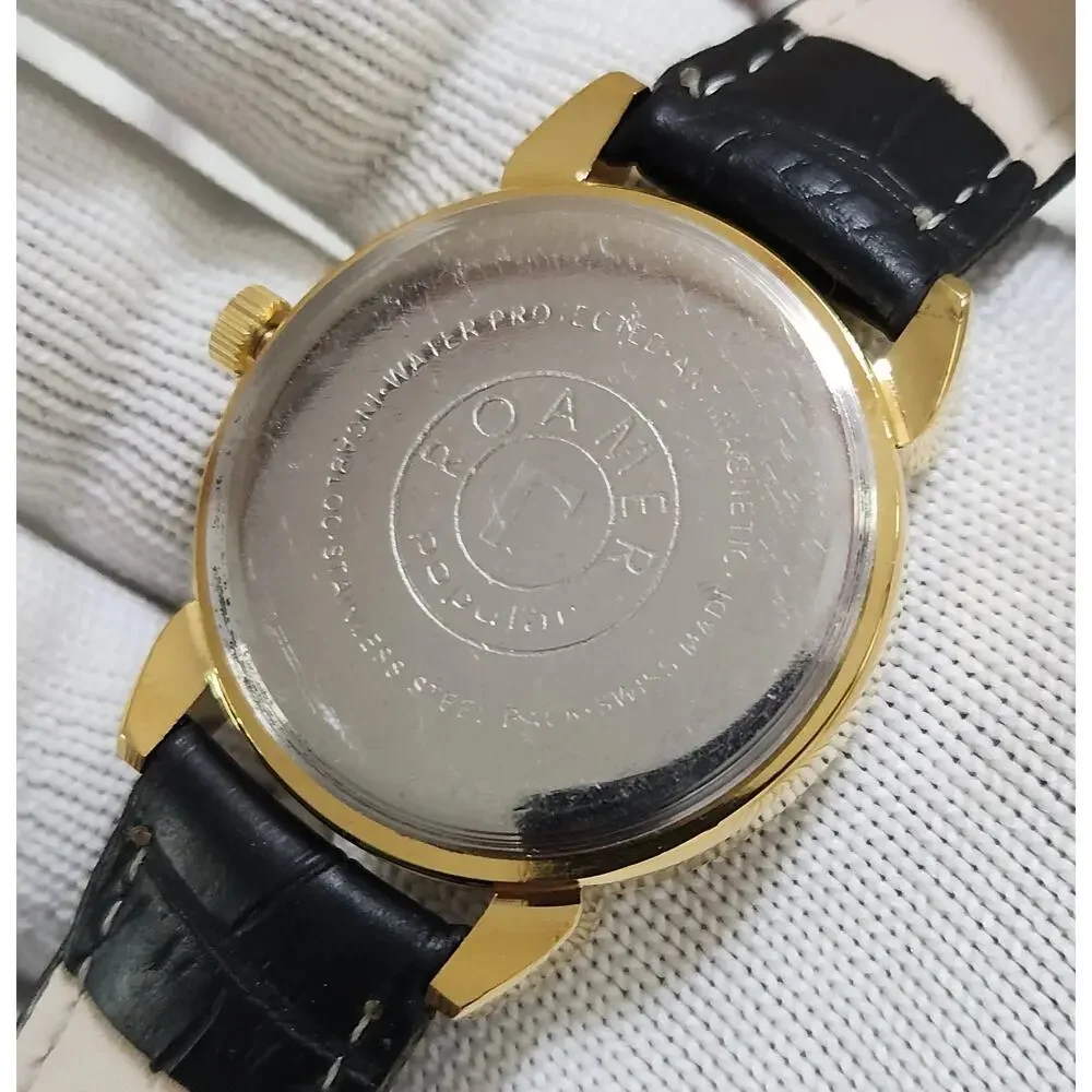 Vintage 1981 Roamer Manual Mens Gold Watch W/Leather Strap & Black accents